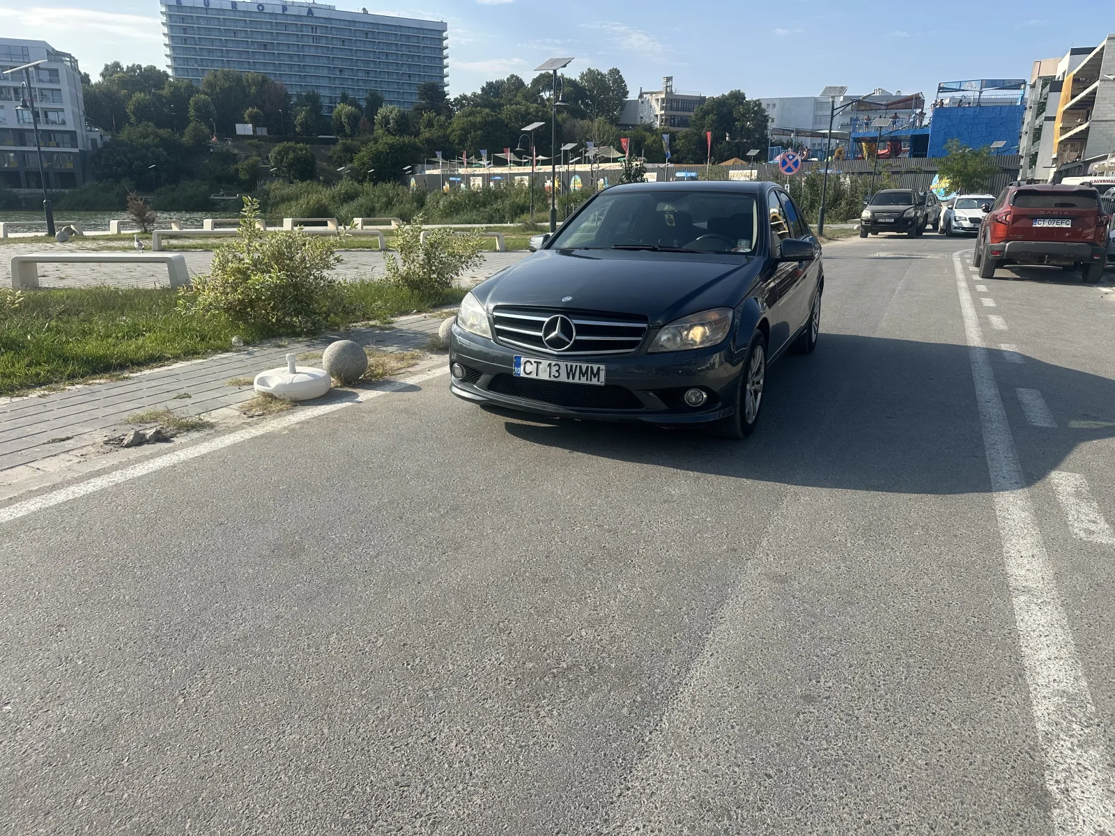 Mercedes-Benz